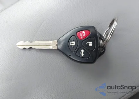 2010 Toyota Camry Xle из США, поврежденный, VIN 4T4BF3EK1AR075059